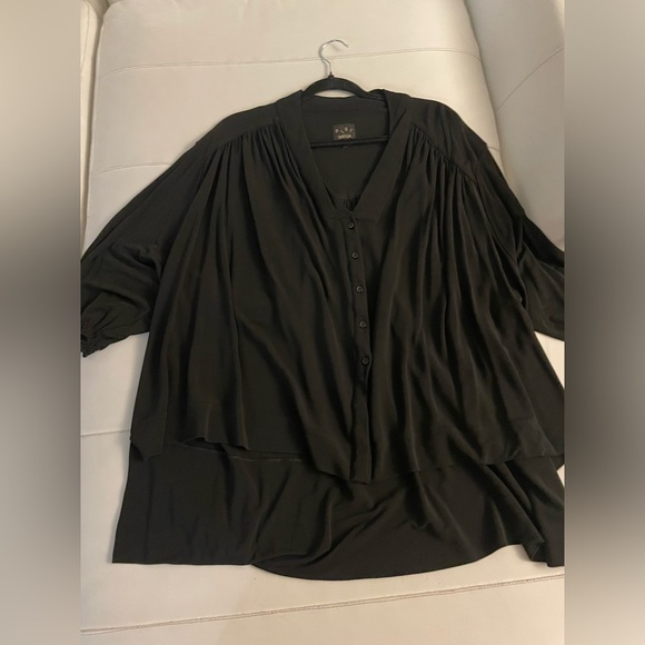 PLAY SHEGUL oversized loose fit black blouse
One size - Picture 6 of 7